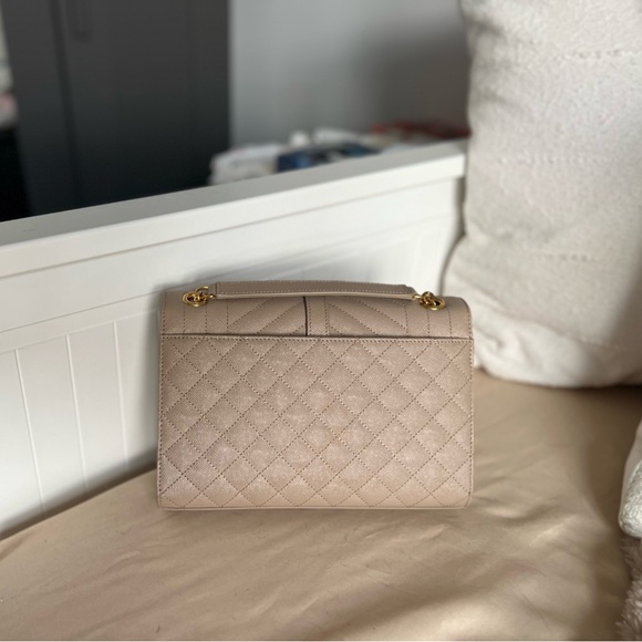 YSL Medium Envelope Bag - Picture 6 of 10